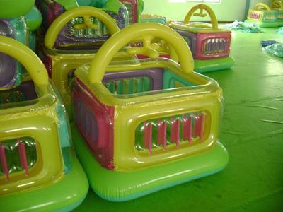 充氣跳跳床 兒童玩樂新選擇，品質(zhì)廠家江勝塑膠制品廠全面解析